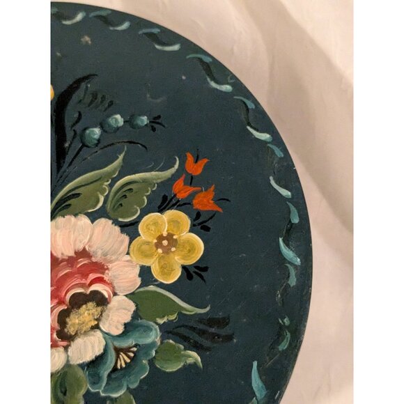 Norwegian Rosemaling Wooden Box Roses Round Lid Flowers Handpainted Signed Vtg - Picture 9 of 16